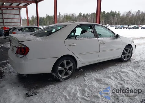 2005 Toyota Camry Se V6 from USA, damaged, VIN 4T1BA32KX5U507425